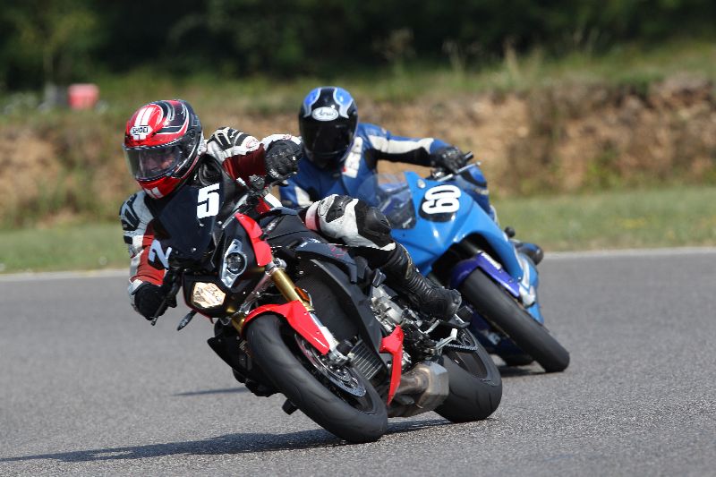 Archiv-2018/44 06.08.2018 Dunlop Moto Ride and Test Day  ADR/Strassenfahrer-Sportfahrer grün/25